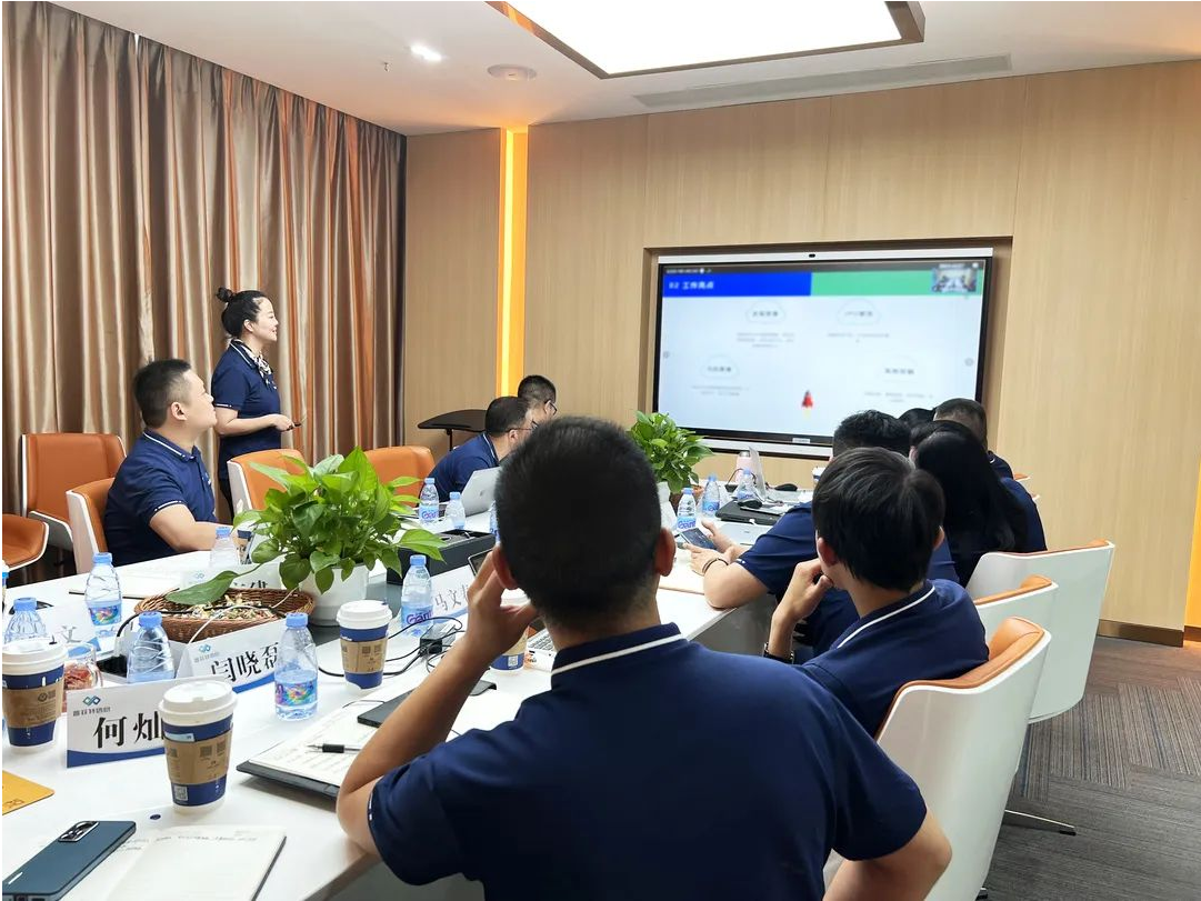 勤思巧干苦攀 风逆我自昂扬｜2022普菲特年中总结大会顺利召开